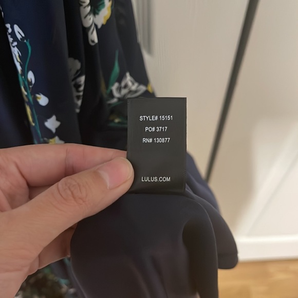 Lulus Remember the Days Navy Blue Floral Print Maxi Dress Small, Gently Worn - Picture 11 of 11